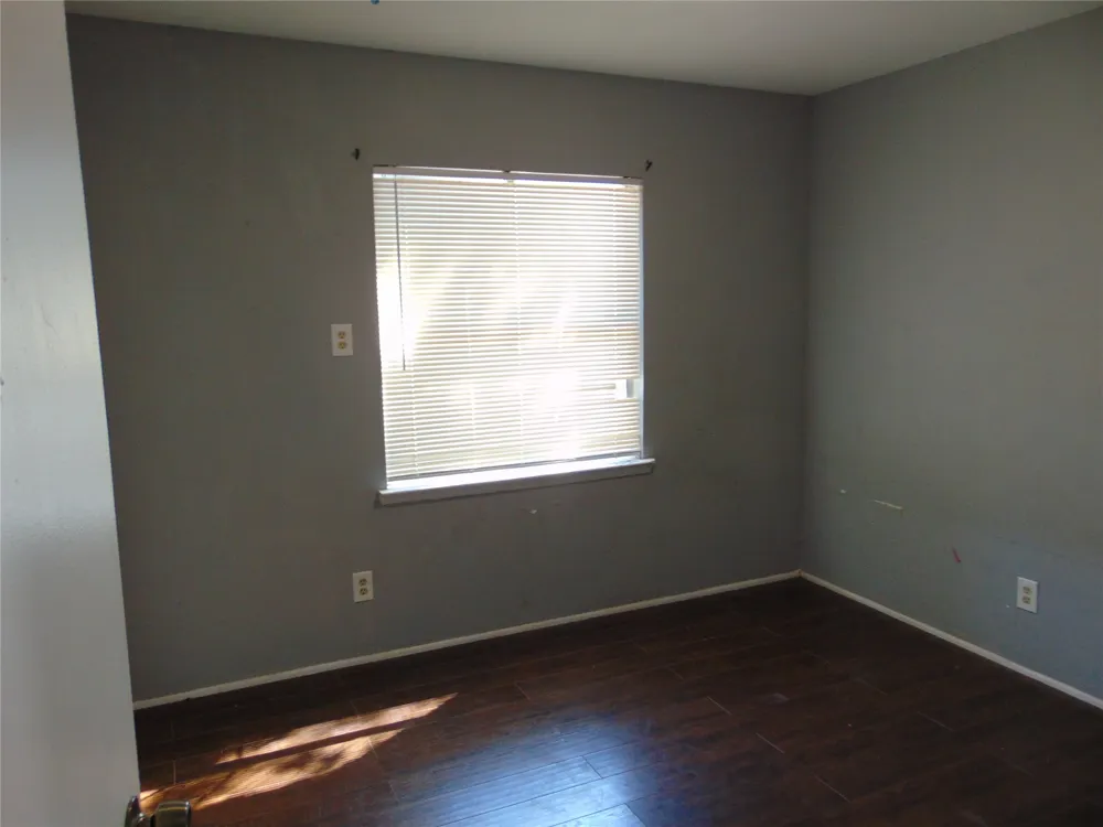 2233 Talco Drive Dallas, TX 75241