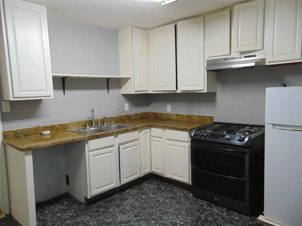 2233 Talco Drive Dallas, TX 75241