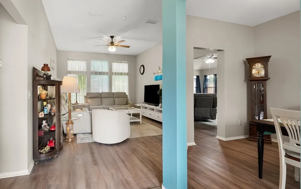 6929 Wooddale Drive Watauga, TX 76148