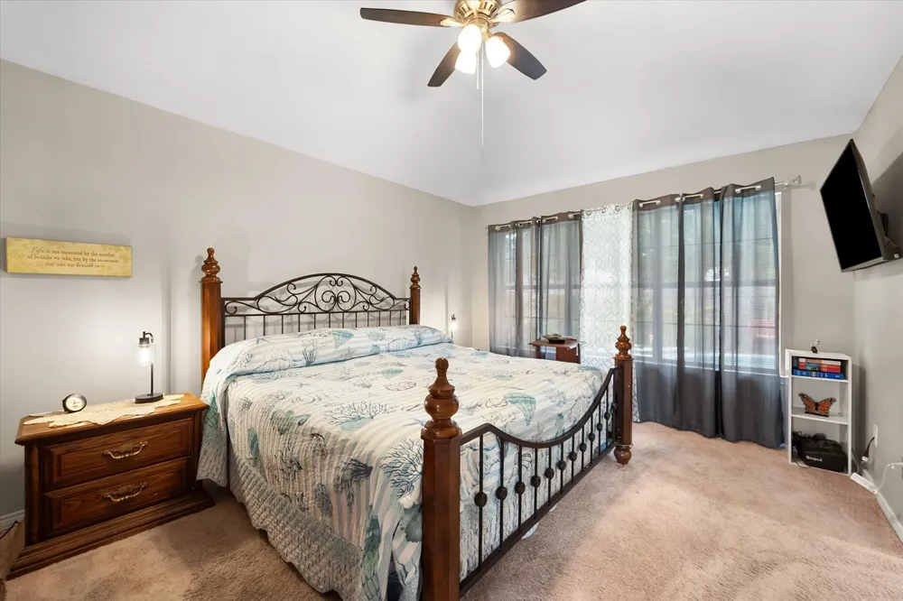 6929 Wooddale Drive Watauga, TX 76148