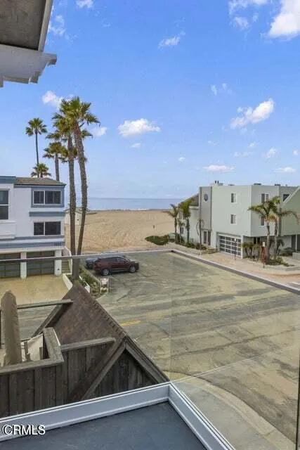104 La Brea Street Oxnard, CA 93035