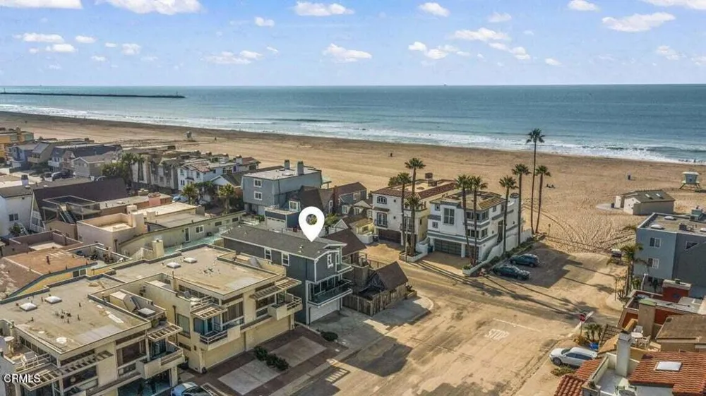 104 La Brea Street Oxnard, CA 93035