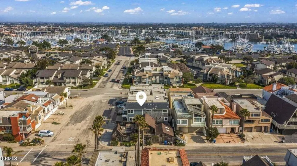104 La Brea Street Oxnard, CA 93035