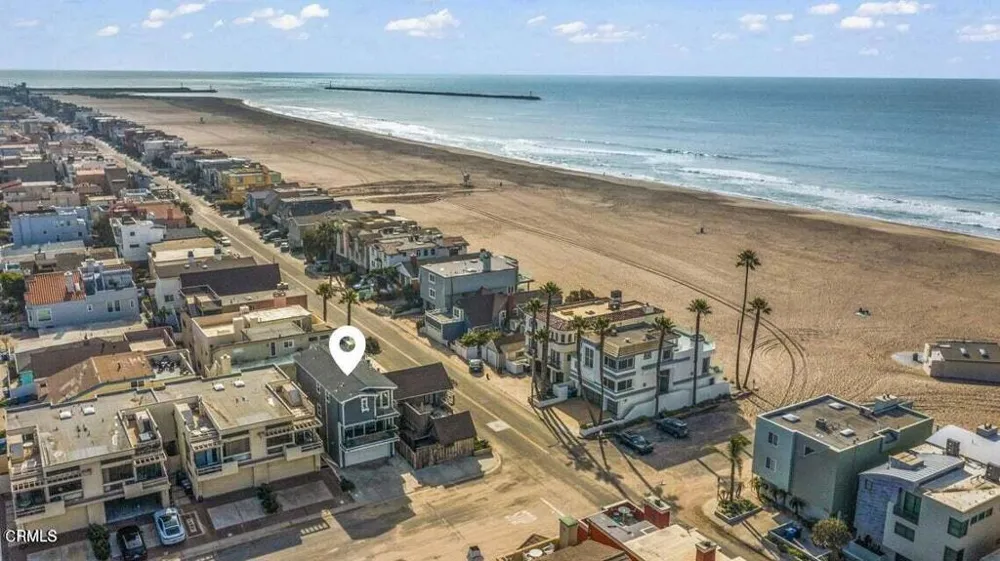 104 La Brea Street Oxnard, CA 93035