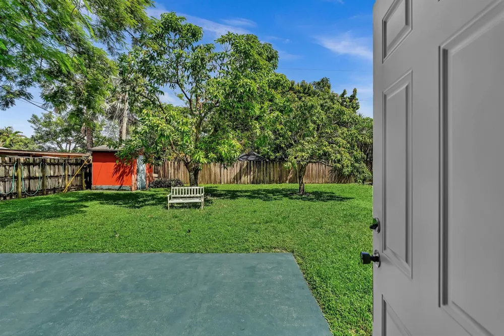 6143 NW 22ND STREET Margate, FL 33063