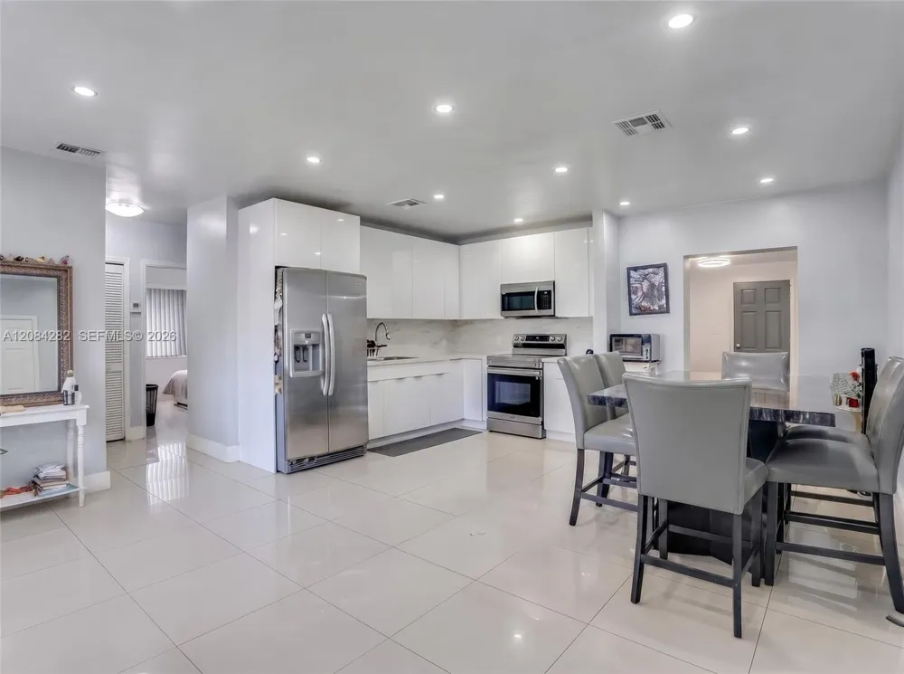 1146 Jann Ave Opa-Locka, FL 33054