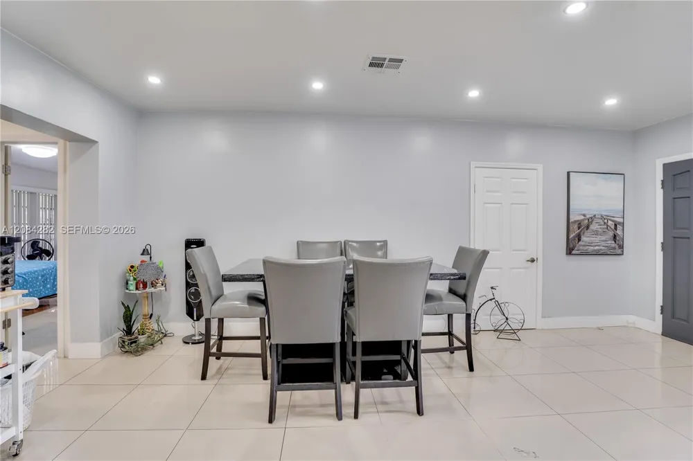 1146 Jann Ave Opa-Locka, FL 33054