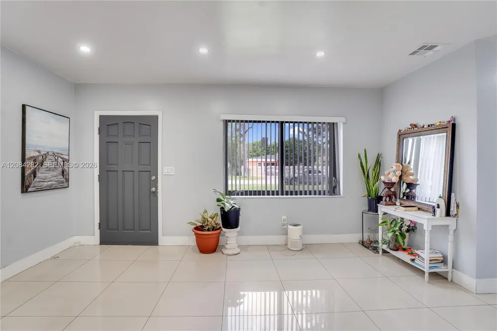 1146 Jann Ave Opa-Locka, FL 33054