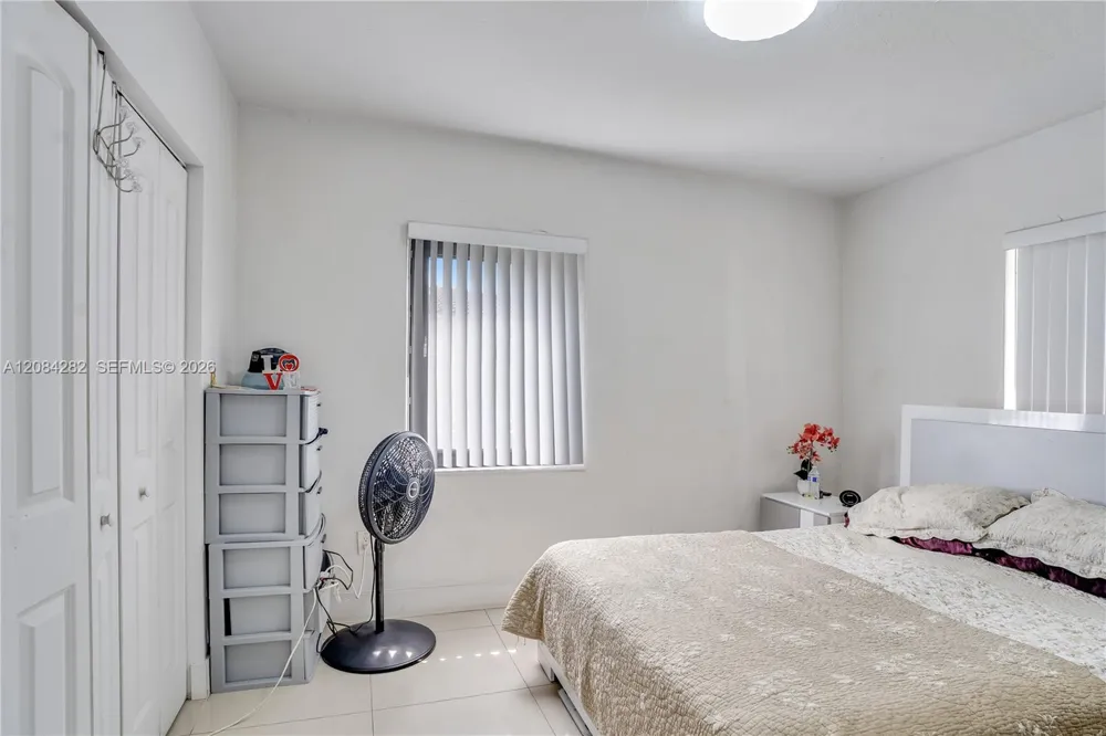 1146 Jann Ave Opa-Locka, FL 33054