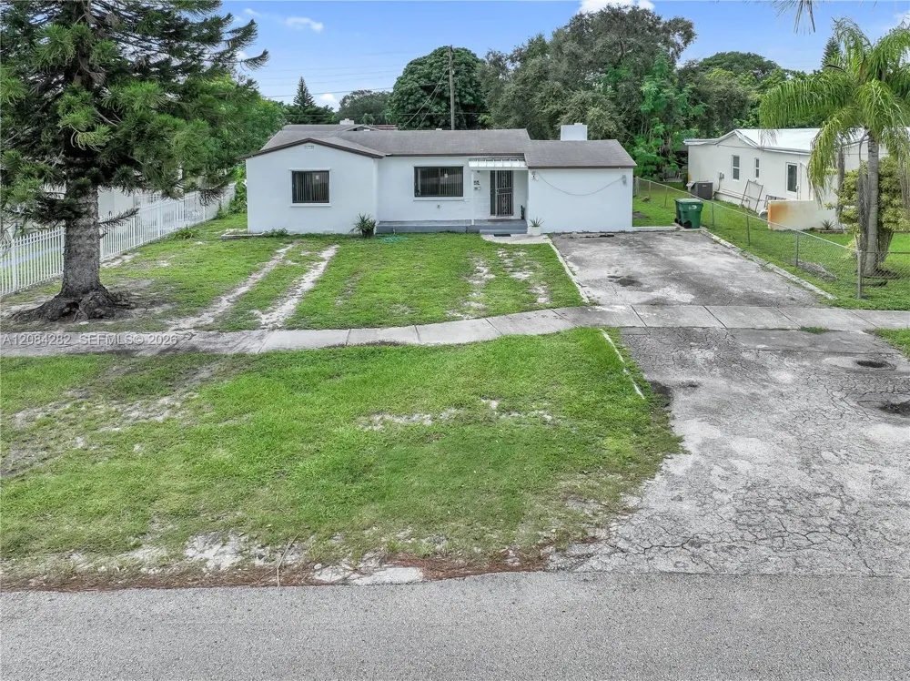 1146 Jann Ave Opa-Locka, FL 33054