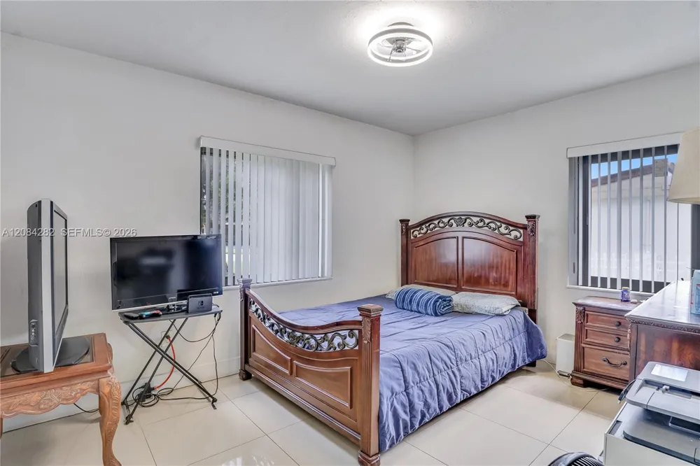 1146 Jann Ave Opa-Locka, FL 33054