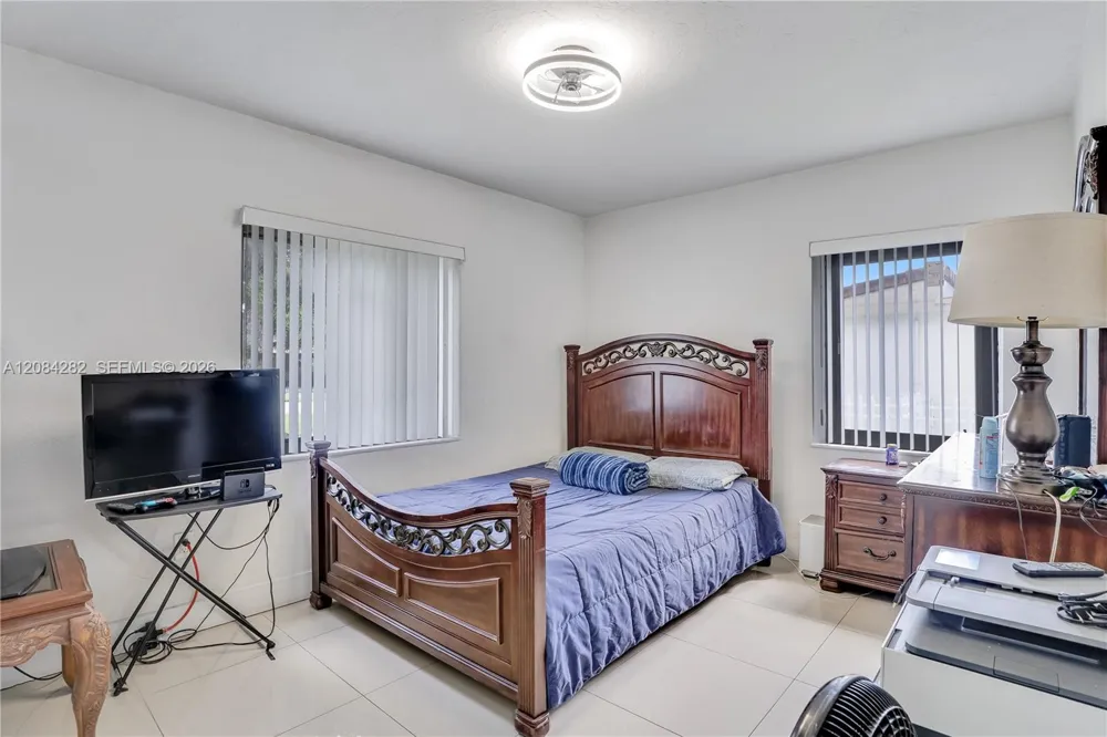 1146 Jann Ave Opa-Locka, FL 33054