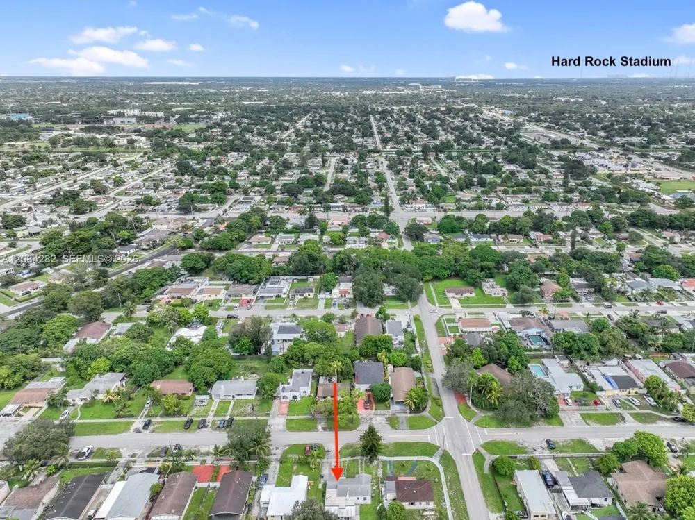 1146 Jann Ave Opa-Locka, FL 33054
