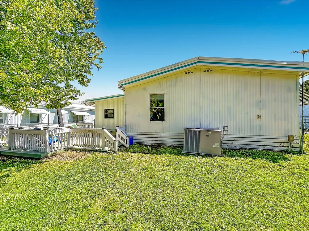 1157 CAPELLA DRIVE Tavares, FL 32778