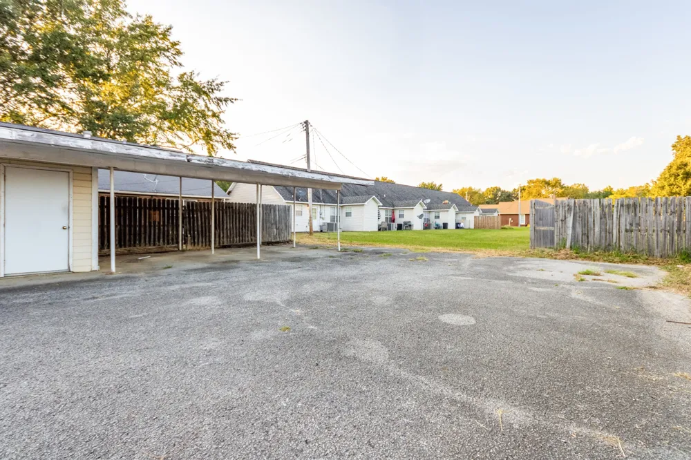 268 Hickory Trl Brownsville, TN 38012