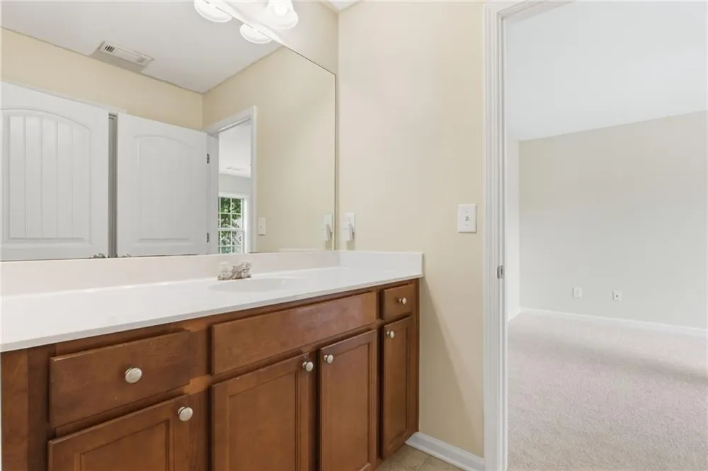 1515 Riva Ridge Suwanee, GA 30024
