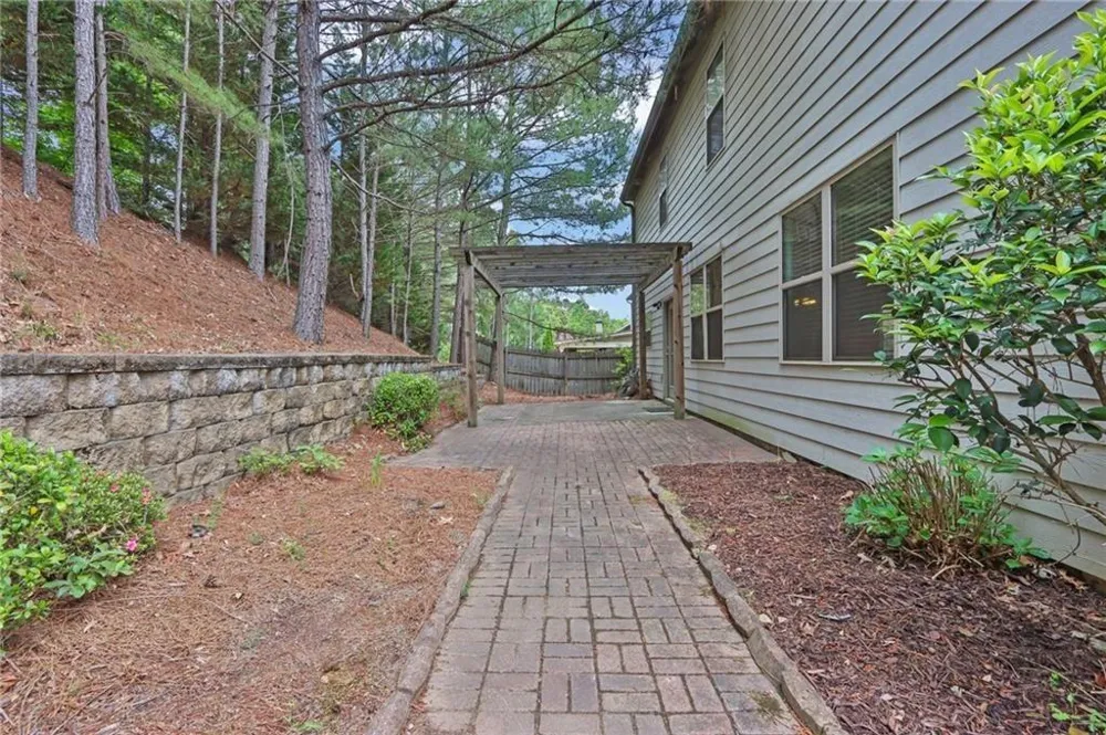 1515 Riva Ridge Suwanee, GA 30024