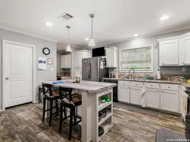 1470 PATTON RD Somerset, TX 78069