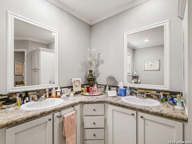 1470 PATTON RD Somerset, TX 78069