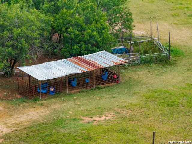 1470 PATTON RD Somerset, TX 78069