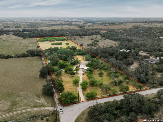 1470 PATTON RD Somerset, TX 78069