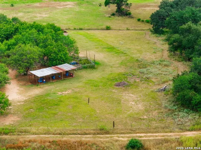 1470 PATTON RD Somerset, TX 78069