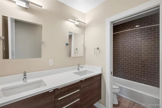 2860 S Sherman Street Englewood, CO 80113
