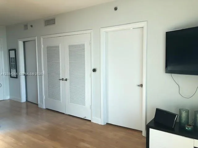 1401 SW 22nd St #1103 Miami, FL 33145
