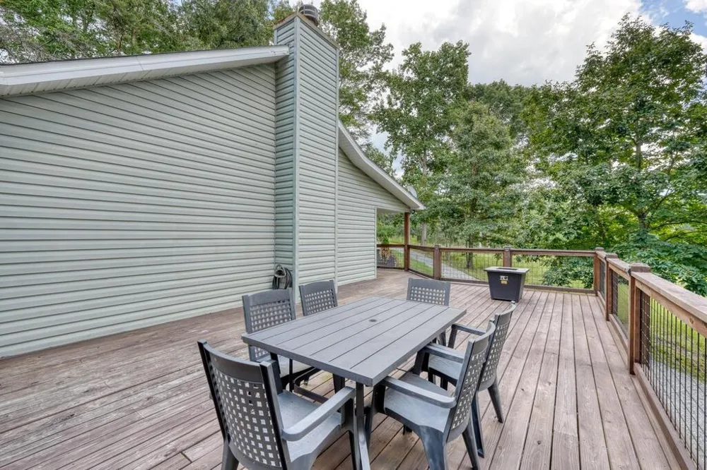 754 Honeysuckle Lane Blairsville, GA 30512