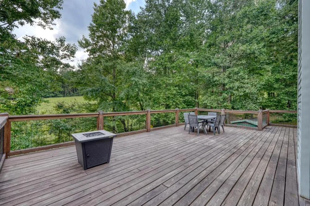 754 Honeysuckle Lane Blairsville, GA 30512