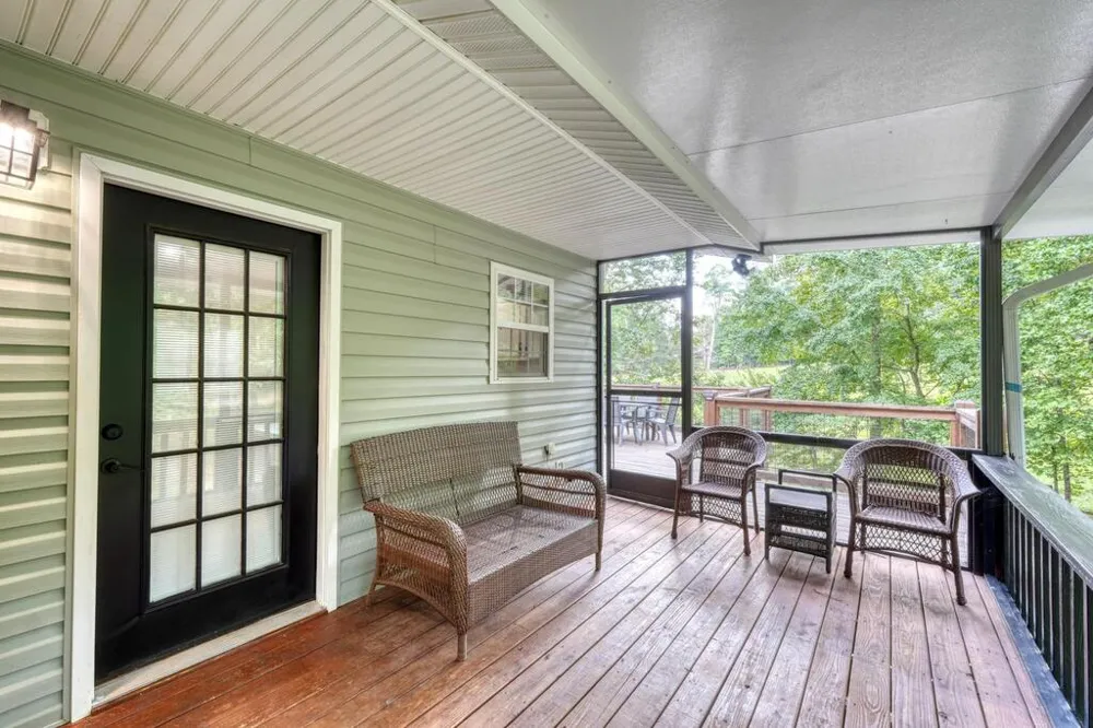 754 Honeysuckle Lane Blairsville, GA 30512