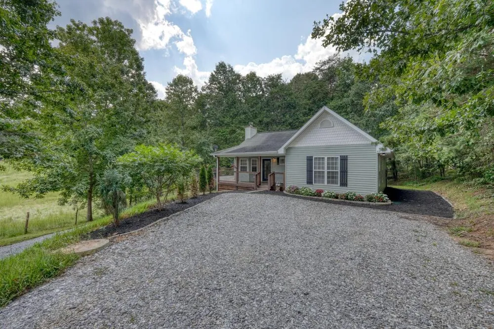 754 Honeysuckle Lane Blairsville, GA 30512