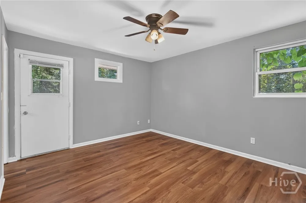 121 Juniper Circle Savannah, GA 31419