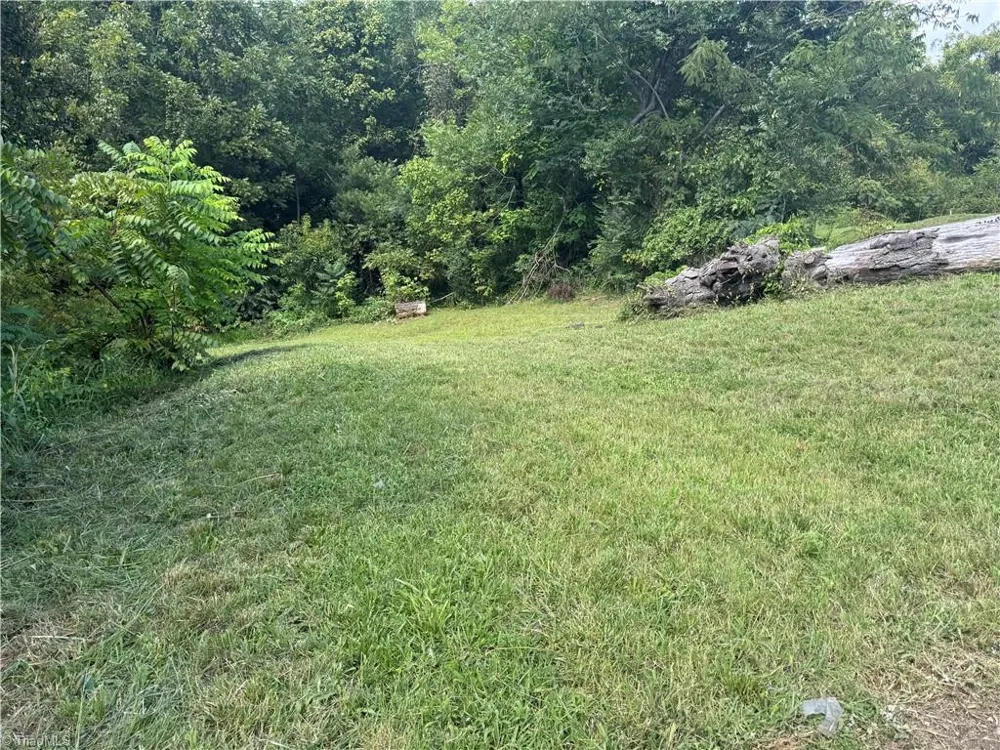 2329 Dunbar Street Winston-Salem, NC 27105