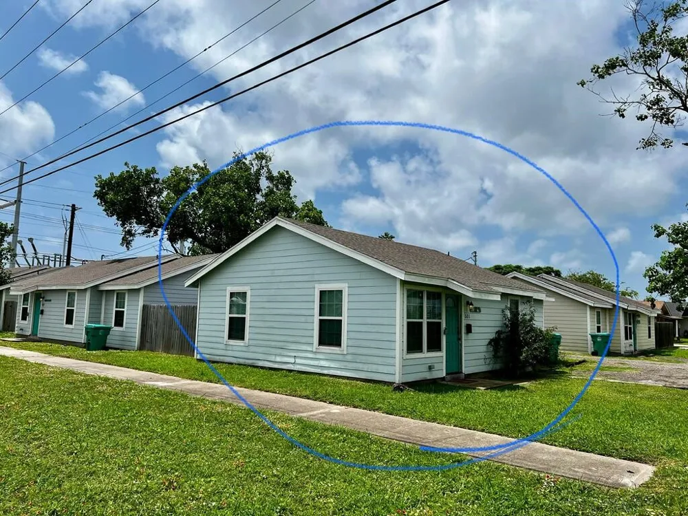 507 S Arch Aransas Pass, TX 78335