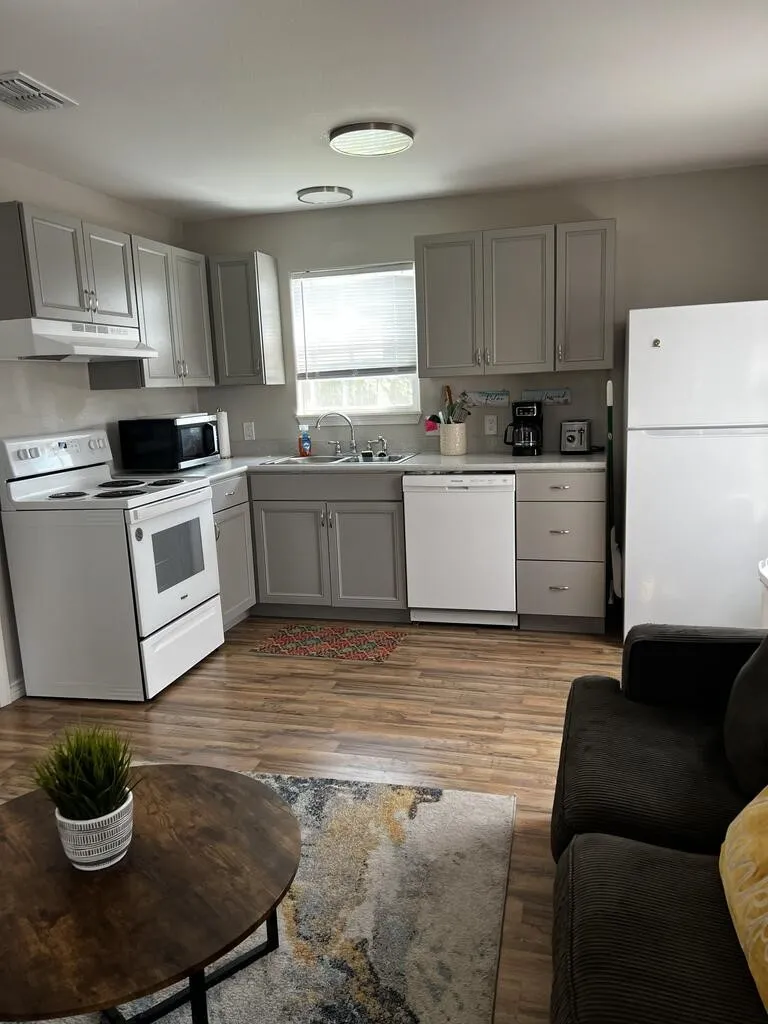 507 S Arch Aransas Pass, TX 78335