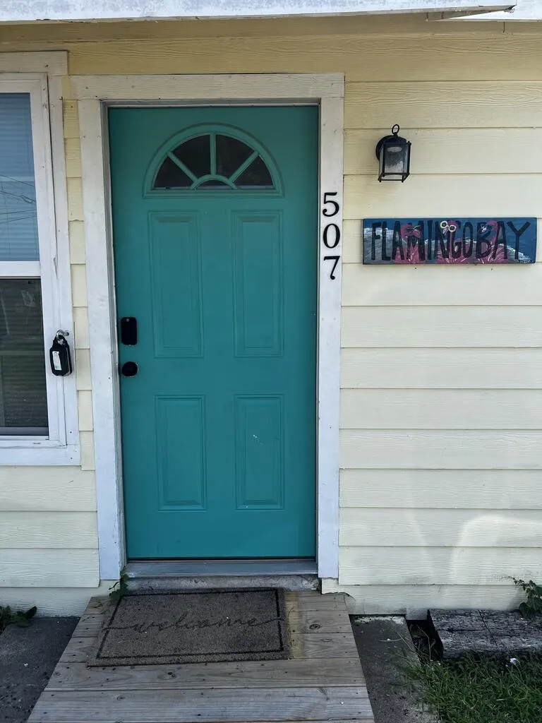507 S Arch Aransas Pass, TX 78335