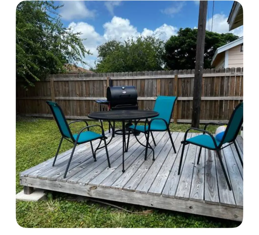 507 S Arch Aransas Pass, TX 78335