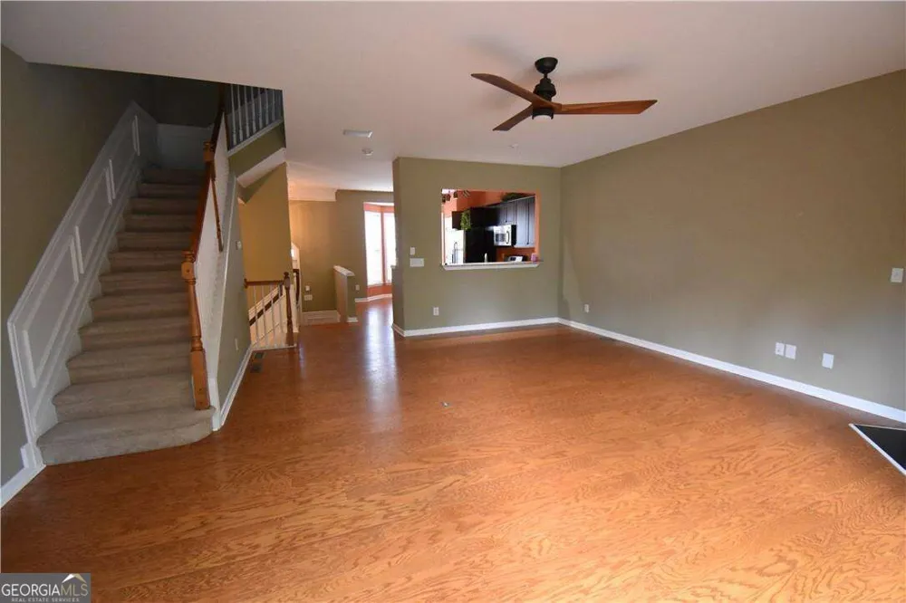 1002 Thornborough DR Alpharetta, GA 30004