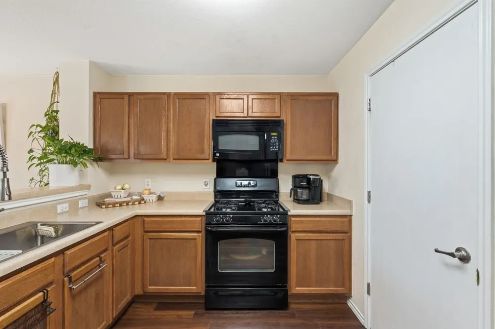 5721 Abby Ann Lane Austin, TX 78747