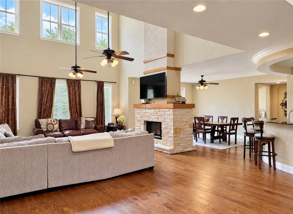 3249 Founders Drive Bryan, TX 77807