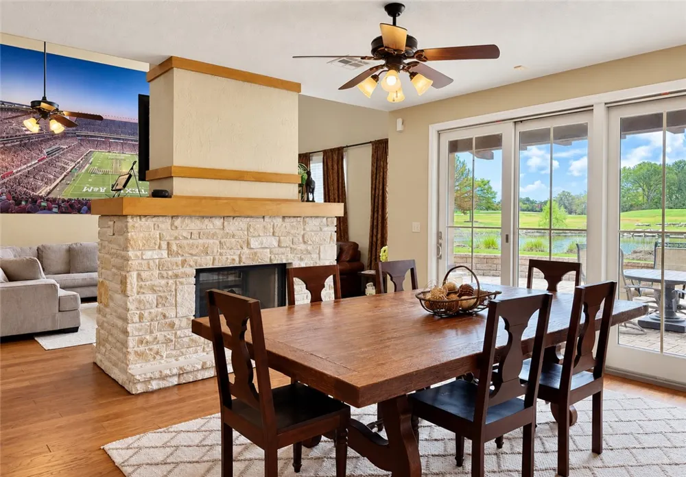 3249 Founders Drive Bryan, TX 77807