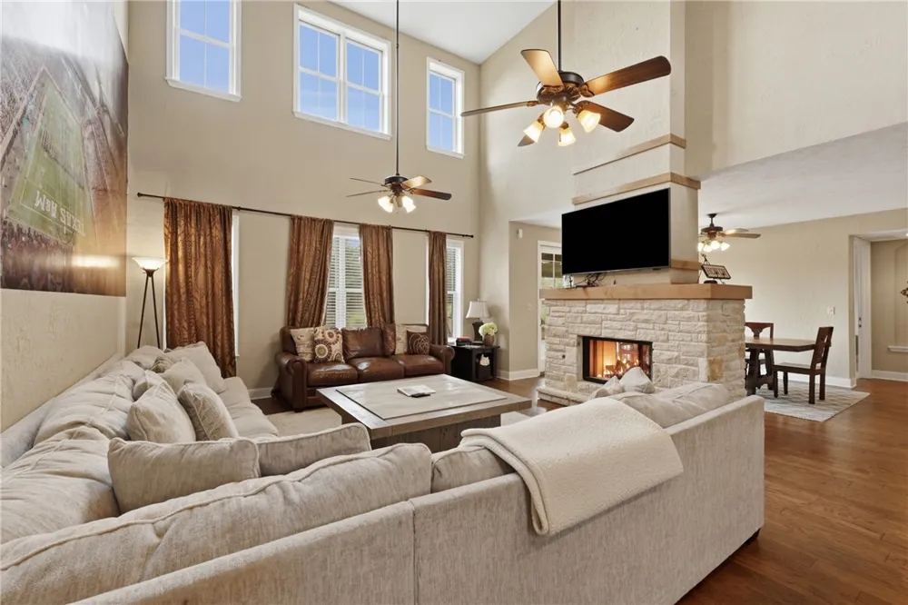3249 Founders Drive Bryan, TX 77807