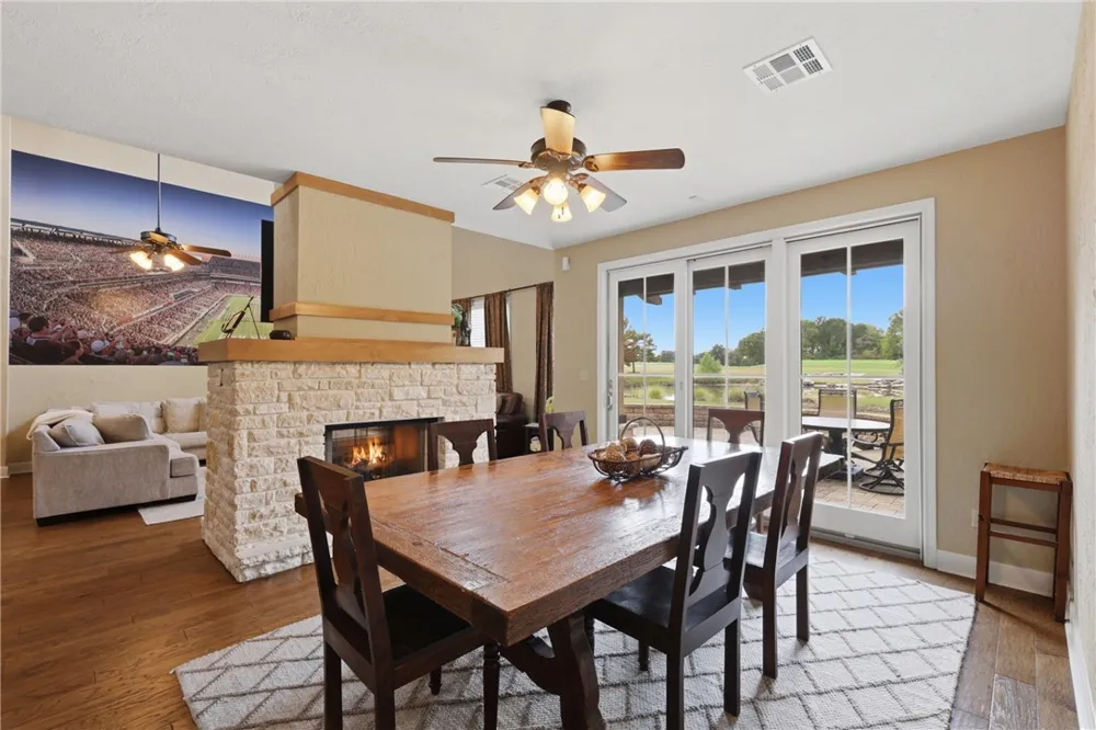 3249 Founders Drive Bryan, TX 77807