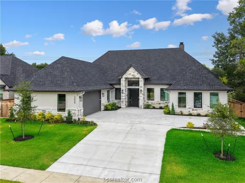 2044 Pebble Bend Drive