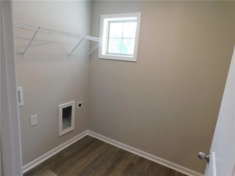 74 Dewey Road Lilburn, GA 30047