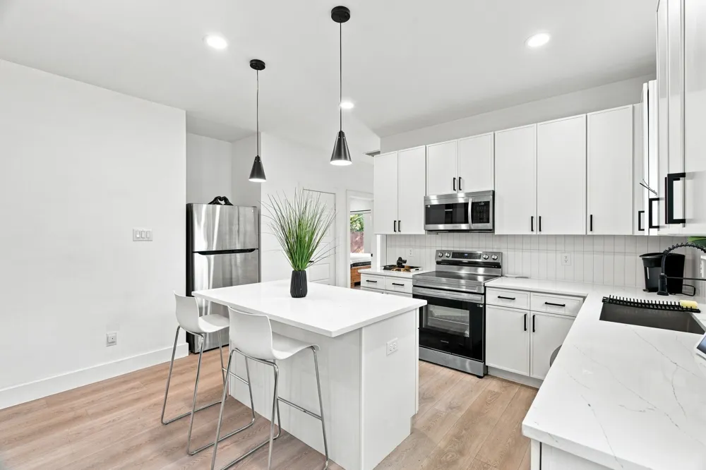 1535 Caldwell Street Dallas, TX 75223