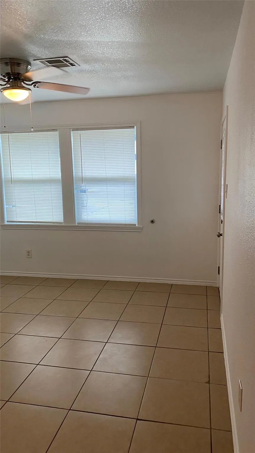 4410 Nicoini St Dickinson, TX 77539
