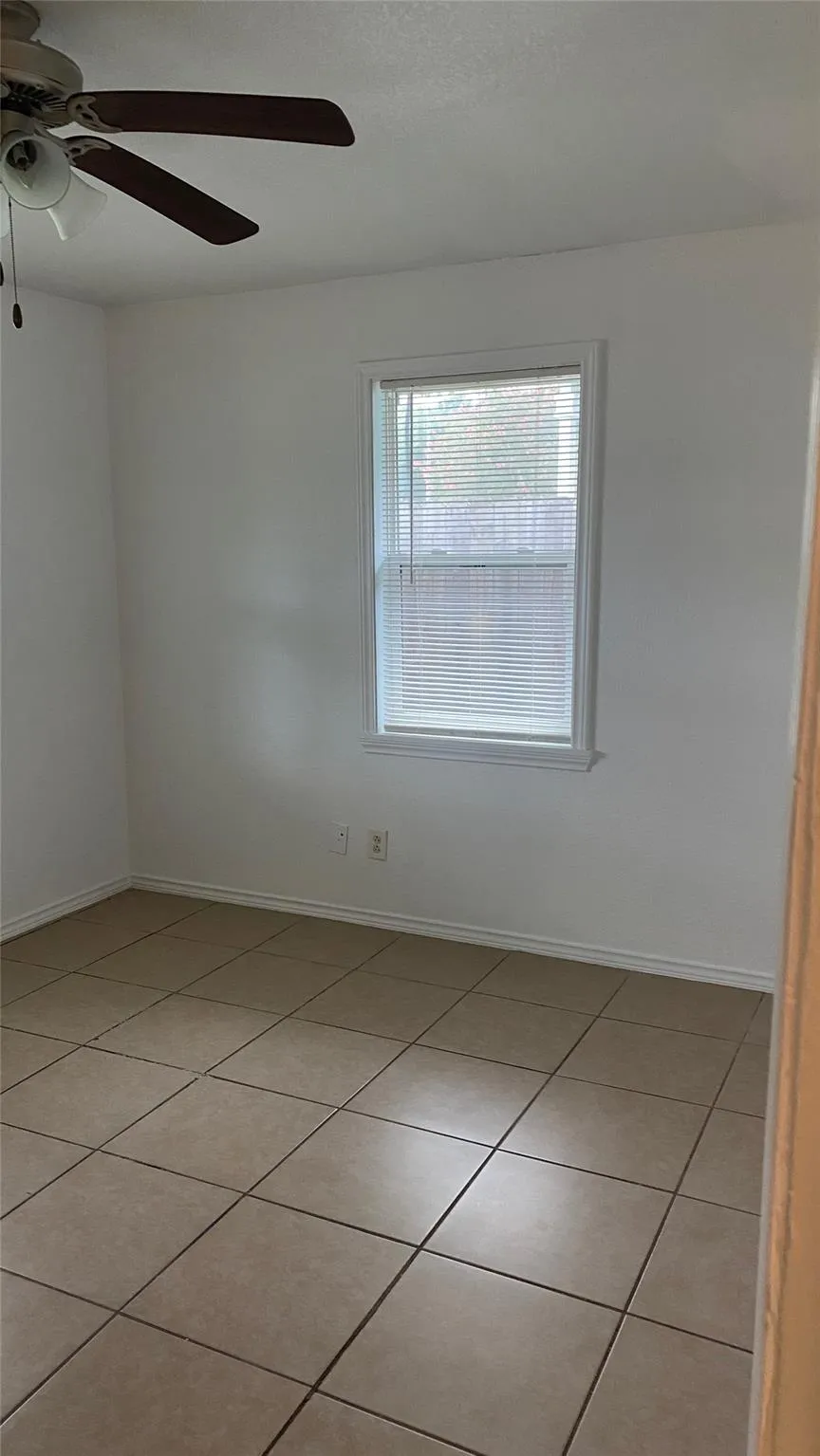 4410 Nicoini St Dickinson, TX 77539