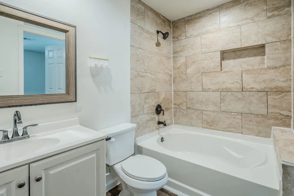122 Oak Street Stafford, TX 77477